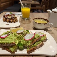 Photo taken at Le Pain Quotidien by Charlotte J. on 10/16/2023