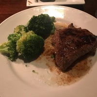 Photo taken at LongHorn Steakhouse by Ron C. on 8/14/2017