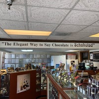 Photo taken at Schakolad Chocolate Factory by Ron C. on 8/26/2019