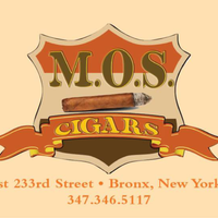 Foto scattata a M.O.S. Cigars da DanLikes il 10/11/2016