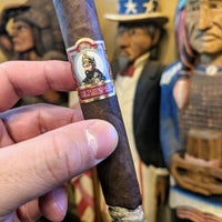 Photo taken at Cigar Warehouse by DanLikes on 12/13/2018