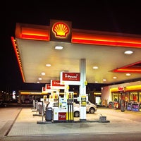 Photo taken at Shell by Juho R. on 8/22/2013