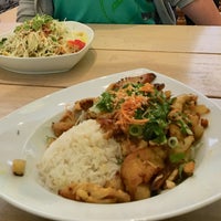 Photo taken at Street Kitchen Viet Cuisine by Markus on 9/29/2017