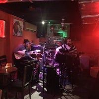 Photo prise au Çatkapı Lara Cafe &amp;amp; Bar par Samed K. le12/27/2016