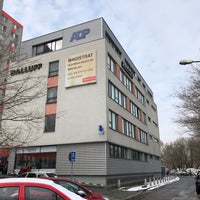 Photo taken at Magistrát hlavného mesta SR Bratislavy - Oddelenie miestnych daní a poplatkov by Slavomír S. on 2/21/2018
