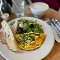 Photo taken at Le Pain Quotidien by Dawn M. on 7/22/2021
