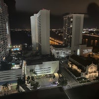 Photo taken at Hilton Miami Downtown by B@H@ on 12/13/2022
