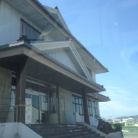 南あわじ市 中央公民館 図書室 Biblioteca