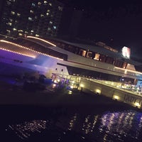 Photo taken at The Cruise Club TOKYO by nami on 9/1/2016