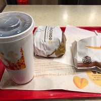 Photo taken at Burger King by StarPeak on 3/12/2019