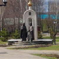 Photo taken at Памятник Петру и Февронии by Наталья on 4/26/2018