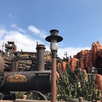 Photo taken at Big Thunder Mountain by Yuki M. on 2/28/2017