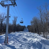Photo taken at Sunday River Ski Resort by Daniel K. on 2/26/2022
