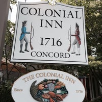 Photo prise au Colonial Inn Restaurants par Lynn B. le6/17/2015