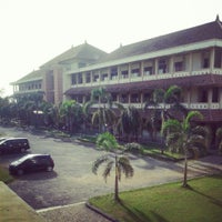 Review STIKes YARSI MATARAM