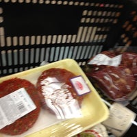 Das Foto wurde bei Butcher Boy Meat Market von John L. am 4/20/2013 aufgenommen