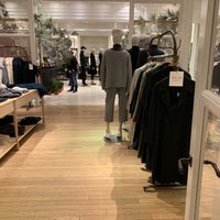 Photo taken at Club Monaco by Christopher H. on 12/17/2018