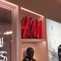 Photo taken at H&amp;amp;M by Christopher H. on 9/16/2018