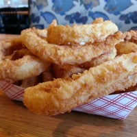 Photo prise au Clear Springs Texas Seafood par Stephanie ☕🌿 le9/23/2012