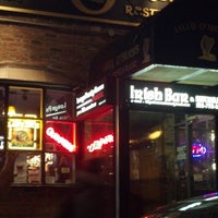 Foto diambil di Lilly O&amp;#39;Brien&amp;#39;s Bar &amp;amp; Restaurant oleh Melody d. pada 11/29/2012