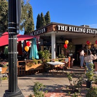2/14/2022 tarihinde Emilio R.ziyaretçi tarafından The Filling Station Cafe'de çekilen fotoğraf