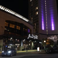 Foto tirada no(a) Delta Hotels by Marriott Burnaby Conference Center por Nazar B. em 2/17/2020