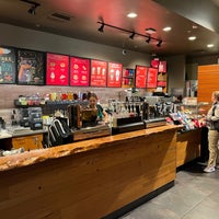 Photo taken at Starbucks by Nazar B. on 11/7/2022