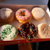 Photo taken at Dunkin&amp;#39; Donuts by Rodrigo M. on 8/23/2015