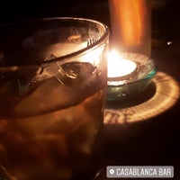 Das Foto wurde bei Casablanca Cocktail Bar von ykpctnky am 10/20/2018 aufgenommen