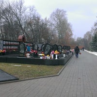 Photo taken at Леонтьевское Кладбище by Yulechka K. on 11/4/2014