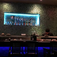 4/26/2016 tarihinde valoli 🦊ziyaretçi tarafından Ozu Japanese Cuisine &amp;amp; Lounge'de çekilen fotoğraf