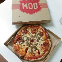 Photo taken at Mod Pizza by Grace T. on 5/5/2015
