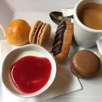 Photo taken at Au Bouquet ! by Chris T. on 6/14/2018