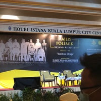 Photo taken at Hotel Istana by Muhammad Zaidi M. on 8/18/2020