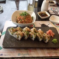 รูปภาพถ่ายที่ Japo Sushi &amp; Bar โดย Lalin R. เมื่อ 6/19/2014