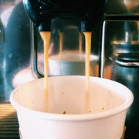 Foto tirada no(a) The Cupbearer Coffee &amp;amp; Tea Outfitter por The Cupbearer Coffee &amp;amp; Tea Outfitter em 5/13/2014