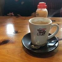 Photo taken at Komeda&amp;#39;s Coffee by 翔人 on 7/14/2019