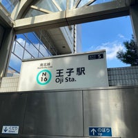 Photo taken at Namboku Line Oji Station (N16) by 翔人 on 9/23/2021