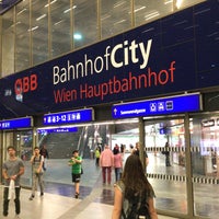 Photo taken at BahnhofCity Wien Hauptbahnhof by Martin O. on 9/21/2018