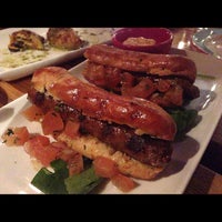 12/10/2012にDonna Y.がNomad Restaurantで撮った写真
