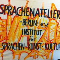 6/28/2013 tarihinde Bia Nceziyaretçi tarafından Sprachenatelier Berlin'de çekilen fotoğraf
