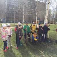 Photo taken at Школа № 962 (4) by Любовь Г. on 4/23/2016