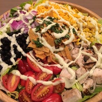 Das Foto wurde bei Art of Salad EAST BRUNSWICK von Art of Salad EAST BRUNSWICK am 5/13/2014 aufgenommen