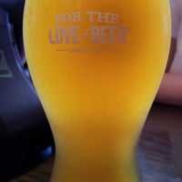 Photo taken at Red Robin Gourmet Burgers and Brews by MaskedSanity on 7/28/2019