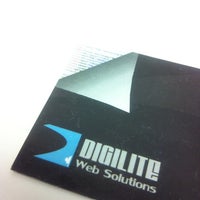 รูปภาพถ่ายที่ Digilite Web Solutions โดย Hovo S. เมื่อ 12/20/2012