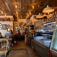 5/15/2019 tarihinde Jessica S.ziyaretçi tarafından Old Country Coffee'de çekilen fotoğraf
