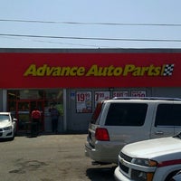 Photo taken at Advance Auto Parts by Y B. on 3/23/2013