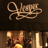 Foto tirada no(a) Vesper Bar por Brett C. em 2/8/2019