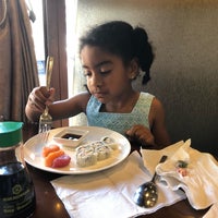 Photo taken at Vegas Seafood Buffet by Wayne H. on 6/8/2019