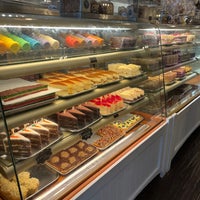 Foto diambil di Martha&amp;#39;s Country Bakery oleh Deb pada 3/11/2023